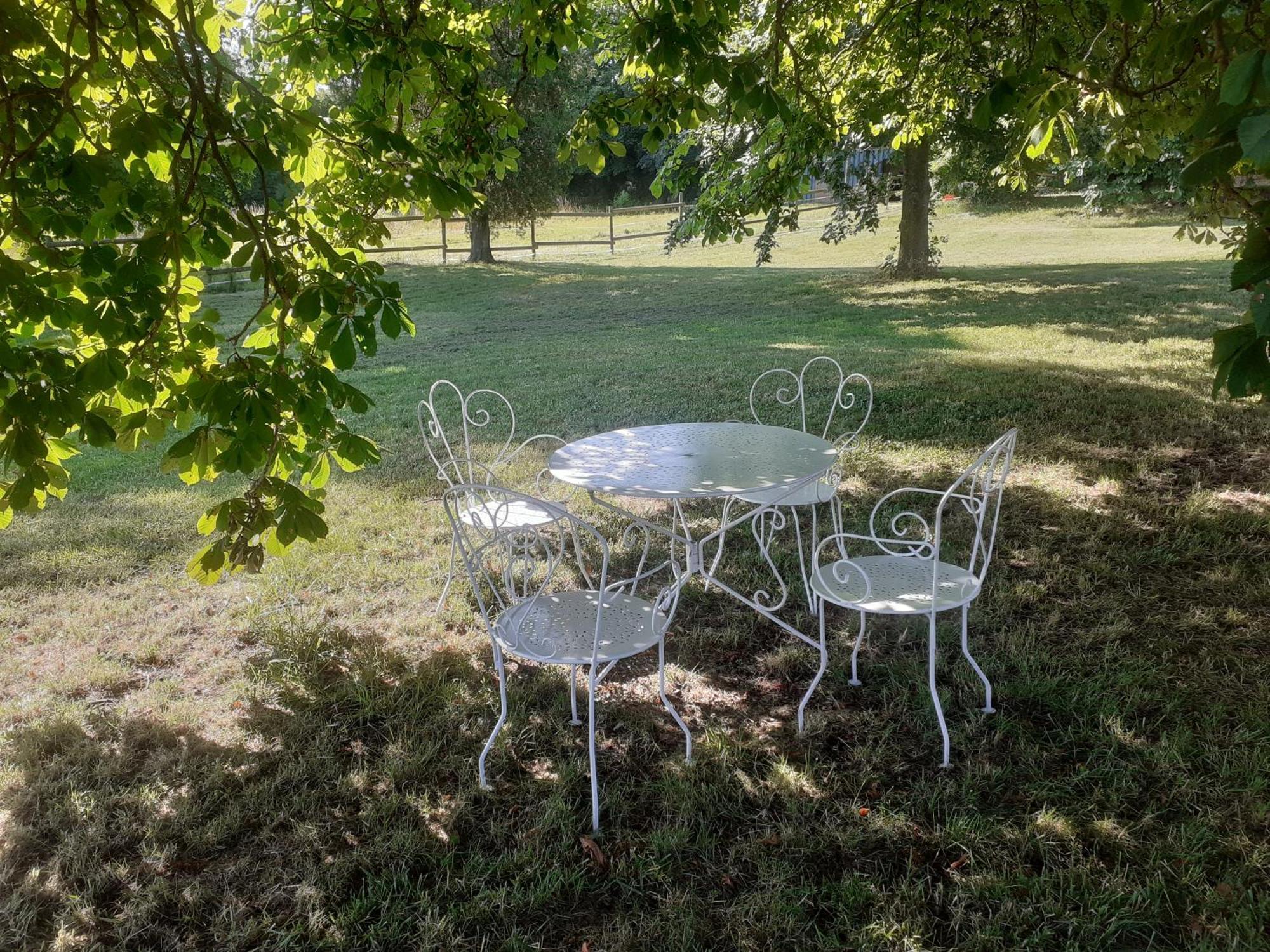 Bed and Breakfast Domaine-De-La-Borde A Epernay Mardeuil Exterior foto